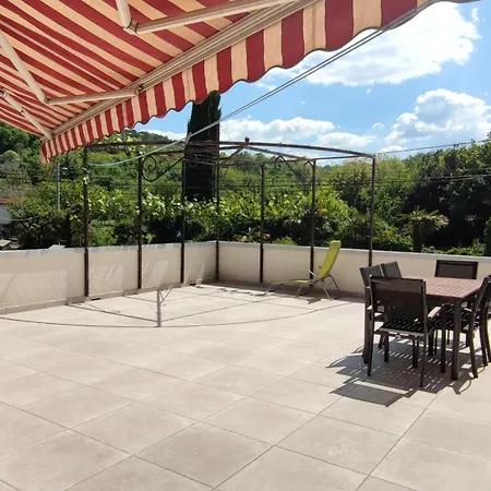Bordon Wines, Estate With Apartman