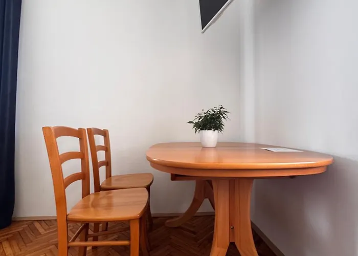 Bordon Wines, Estate With Dekani