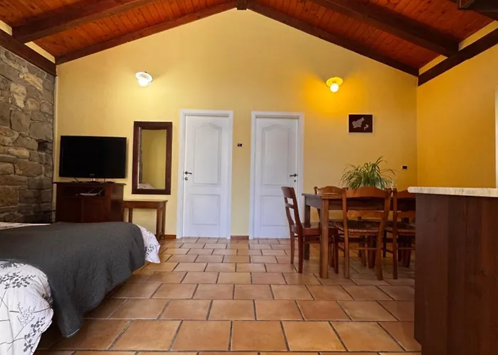 Bordon Wines, Estate With *